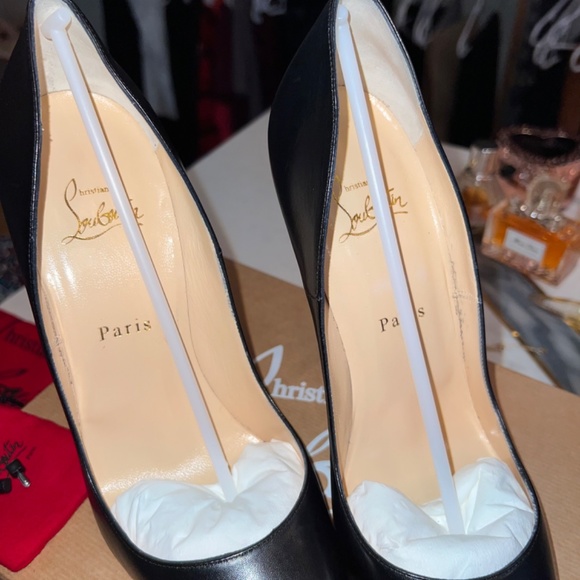 Christian Louboutin “So Kate” 120mm - Picture 8 of 8